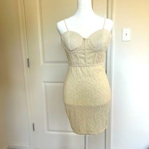 NEW Lulus Lace Dress